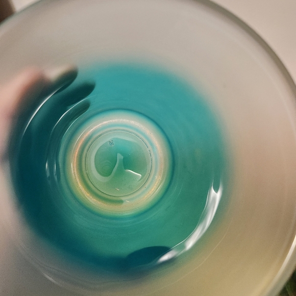 Calming blue ombre plant holder vessel glass pot - Picture 5 of 6